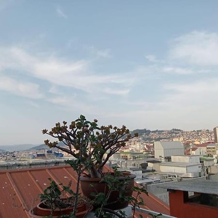 Ático con terraza en el centro de Vigo Apartamento Exterior foto
