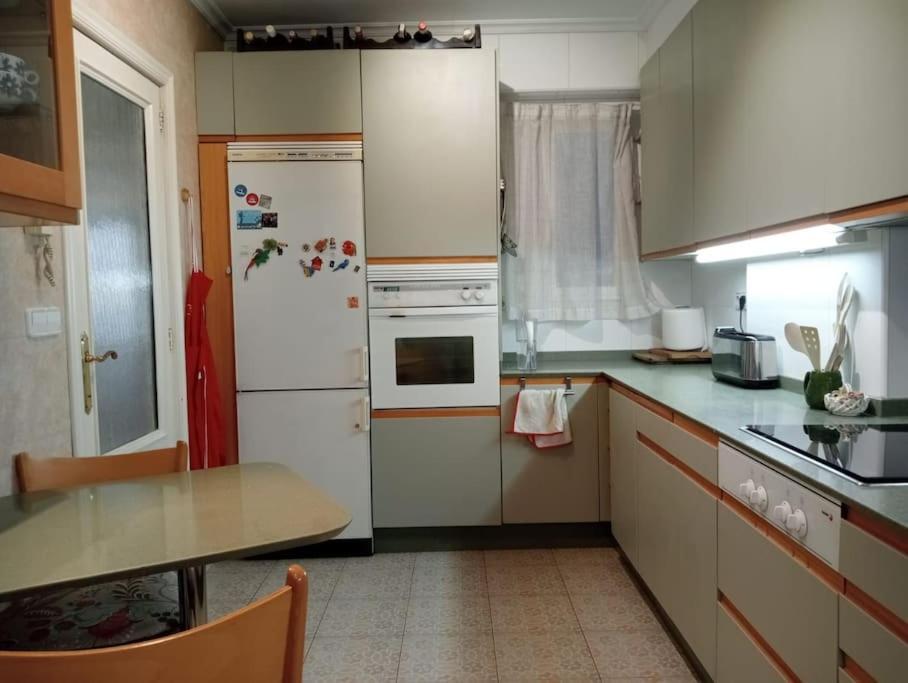 Ático con terraza en el centro de Vigo Apartamento Exterior foto